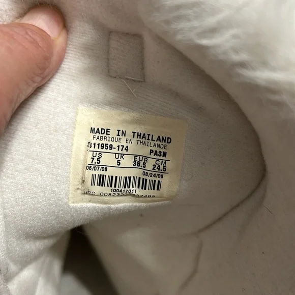 🔥SOLD🔥Nike Womens White/gold Faux Fur Trim Insulated Winter Boot Zip Pom Pom Tie - Picture 14 of 14